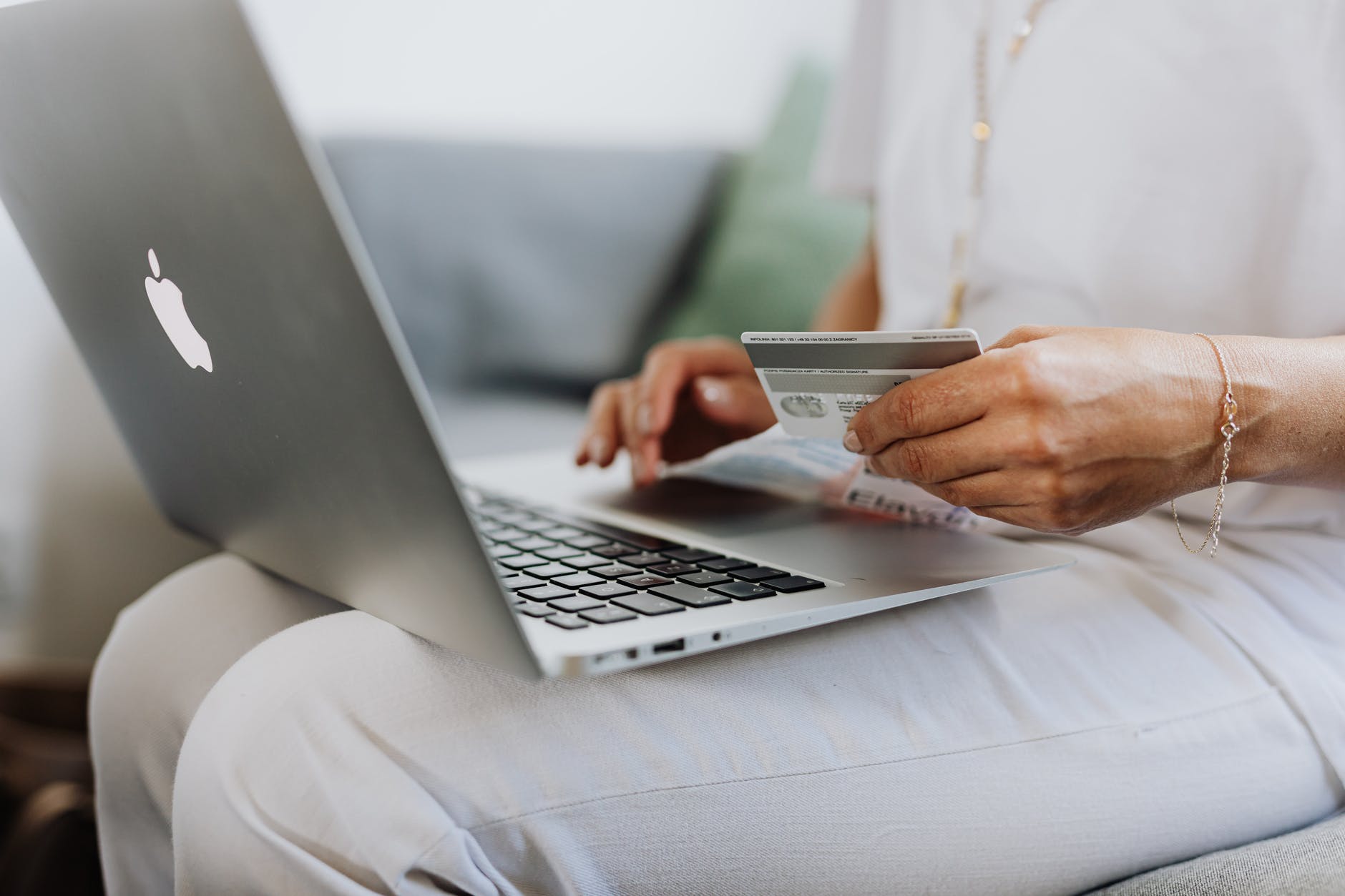 Featured image for Watch out for these supposed Online Tech stores